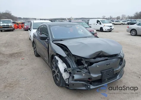 2023 Ford Mustang Mach-E Premium z USA, uszkodzony, nr VIN 3FMTK3SU4PMA96713